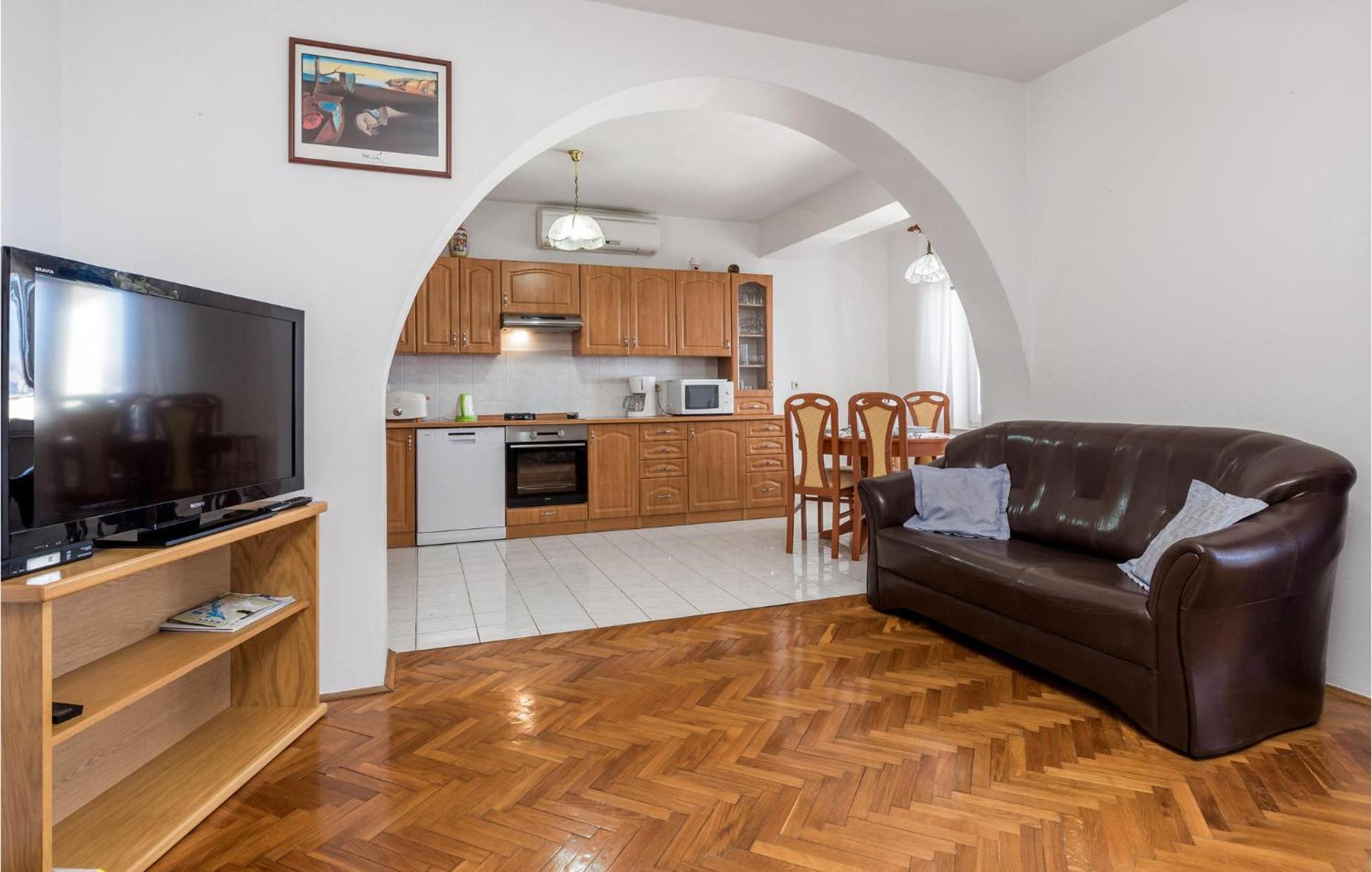 Nice Apartment In Sv,Juraj With Kitchen Sveti Juraj Dış mekan fotoğraf